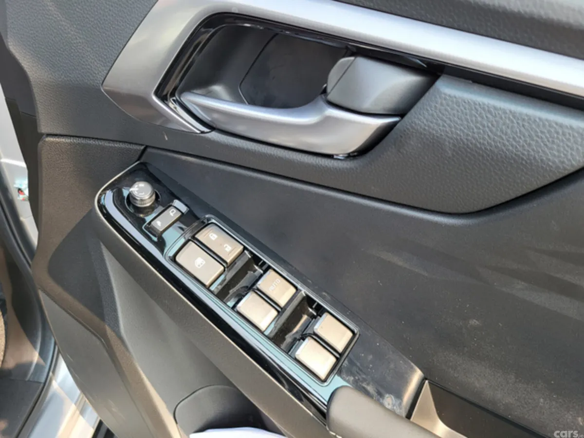 Isuzu D-Max Pick Up, Diesel, 2026, Silver