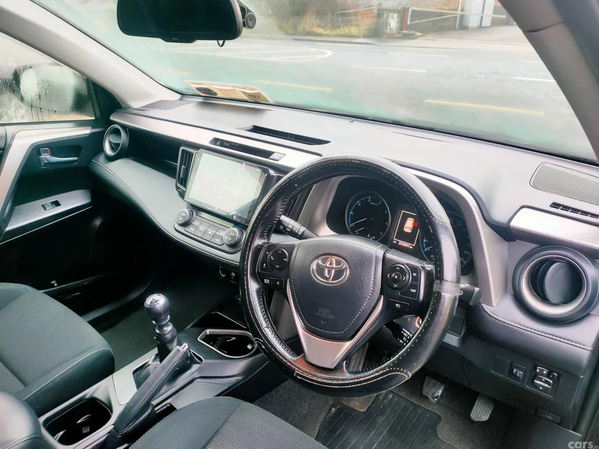Toyota RAV4 SUV, Diesel, 2016, Black