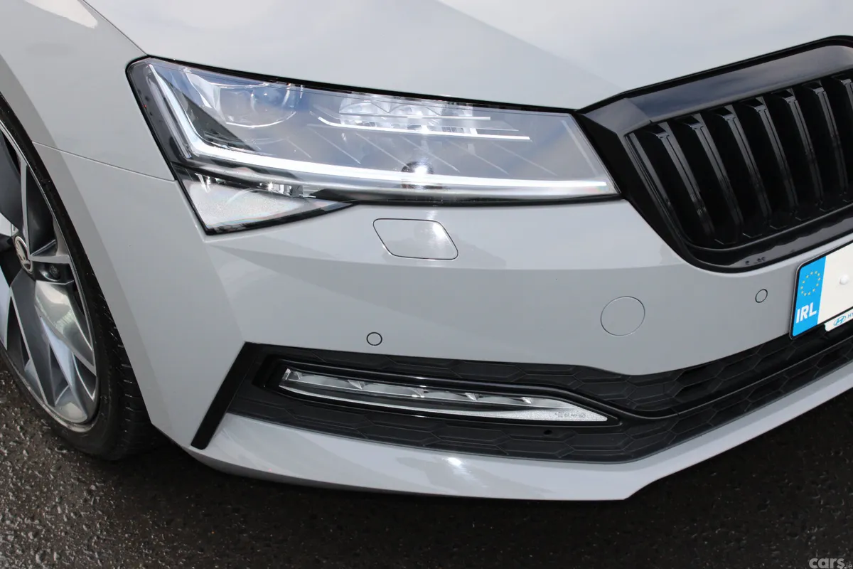Skoda Superb Saloon, Diesel, 2024, Grey