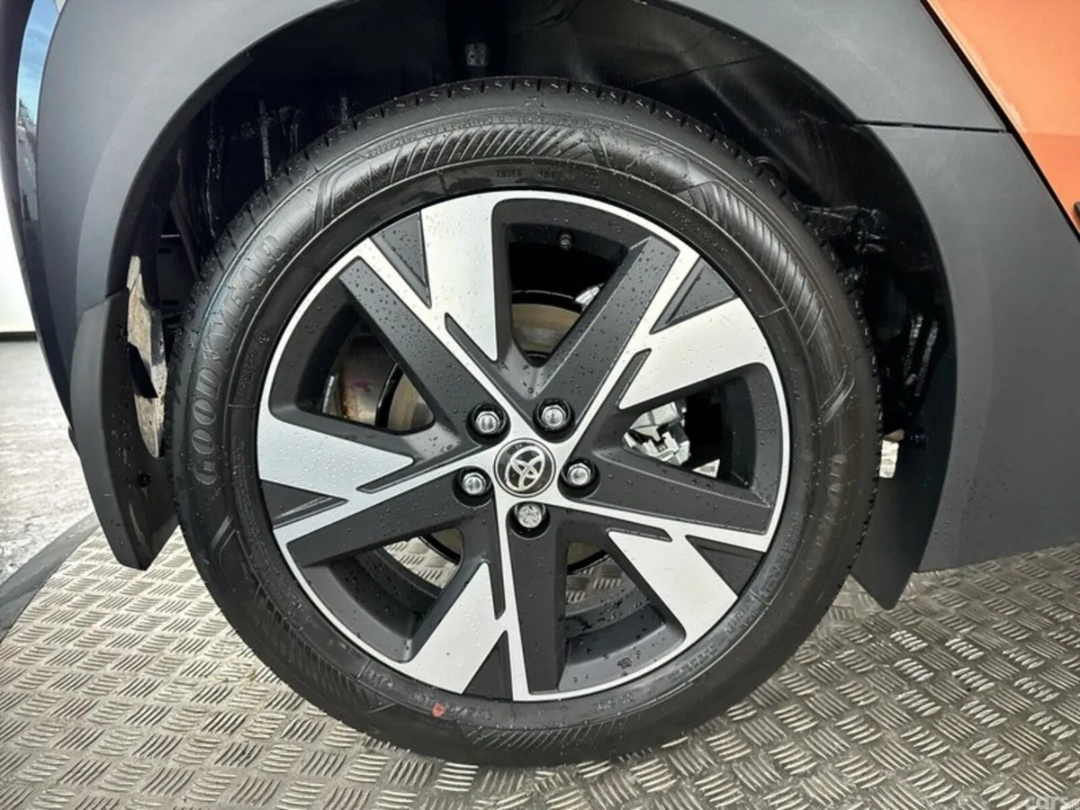 Toyota Aygo X Hatchback, Petrol Hybrid, 2026, 