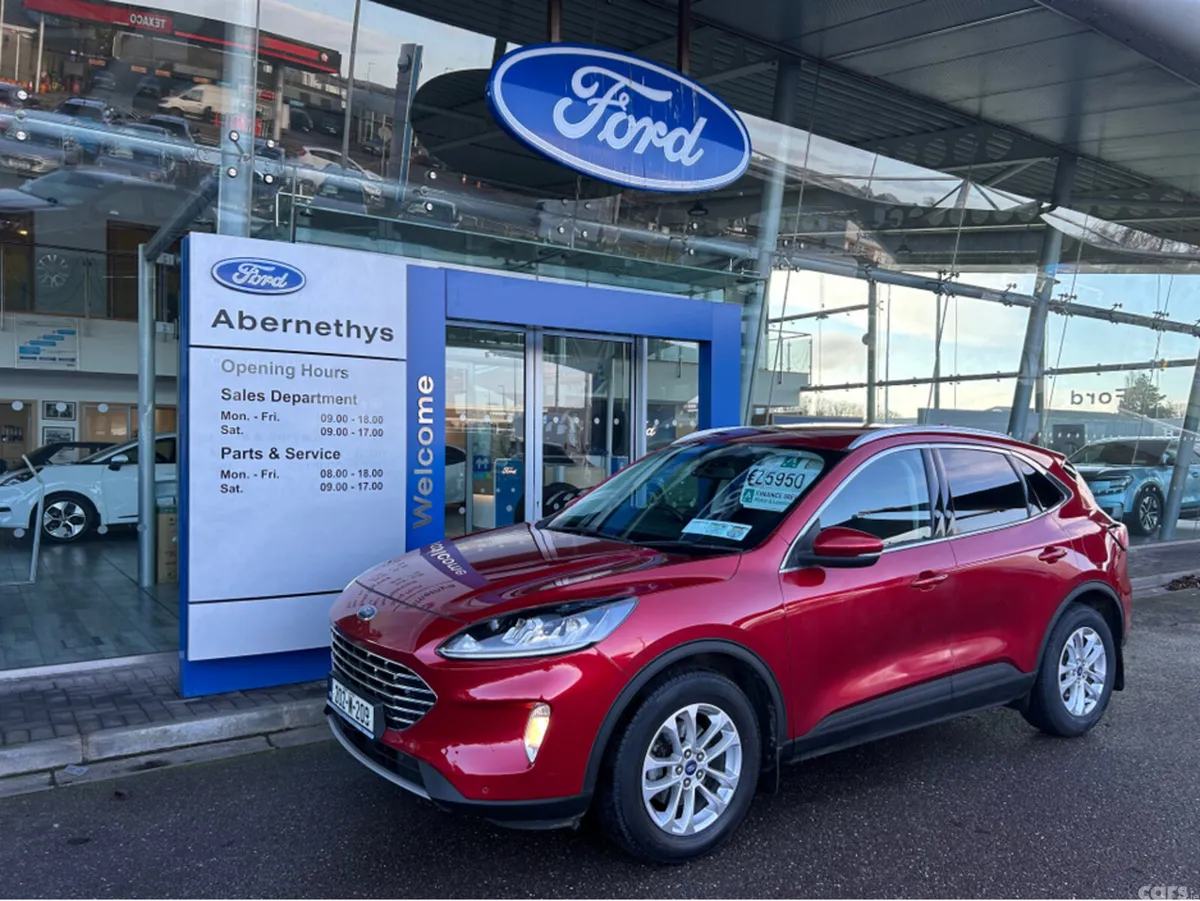 Ford Kuga MPV, Diesel, 2020, Red