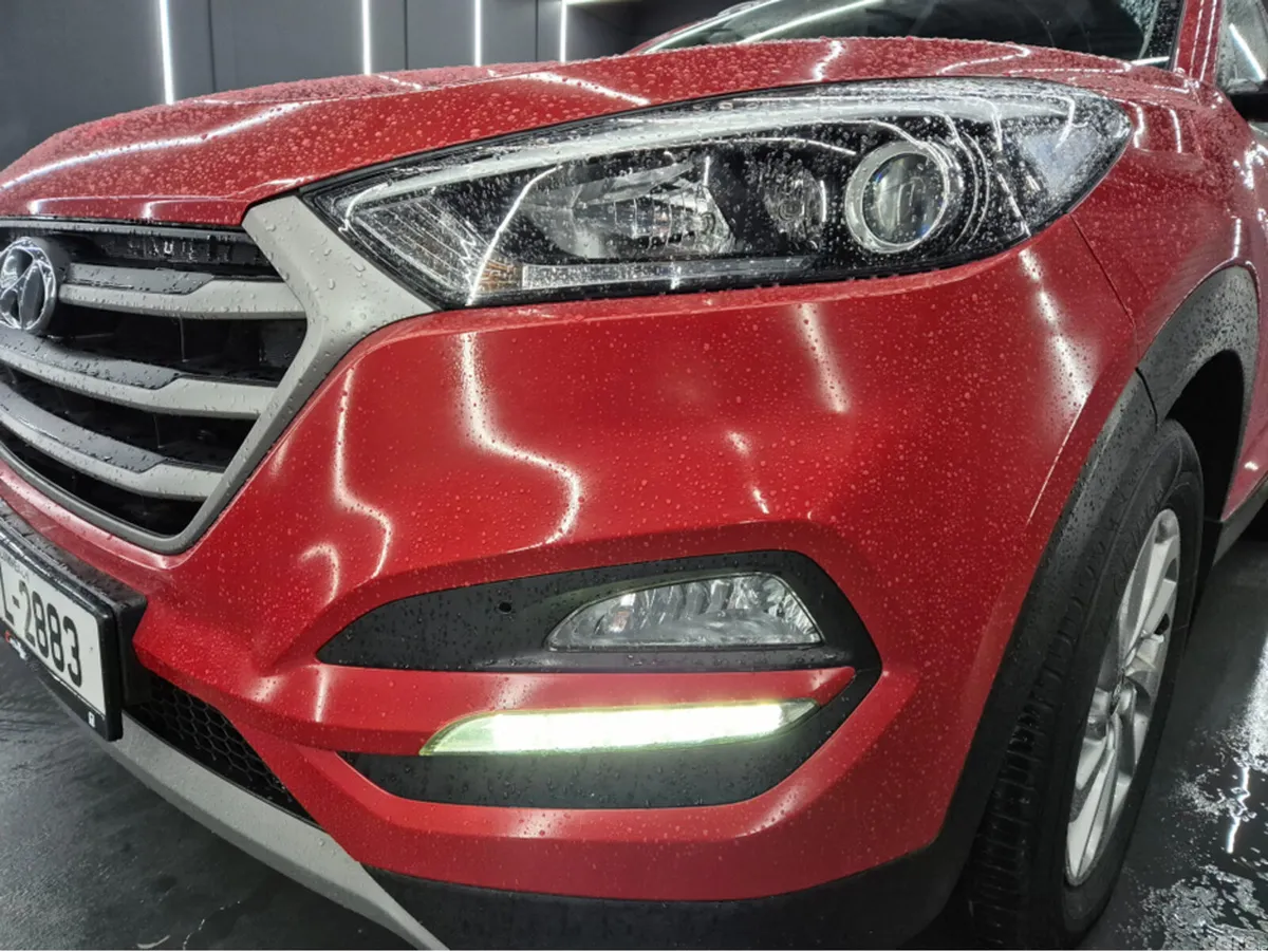 Hyundai Tucson MPV, Diesel, 2017, Red