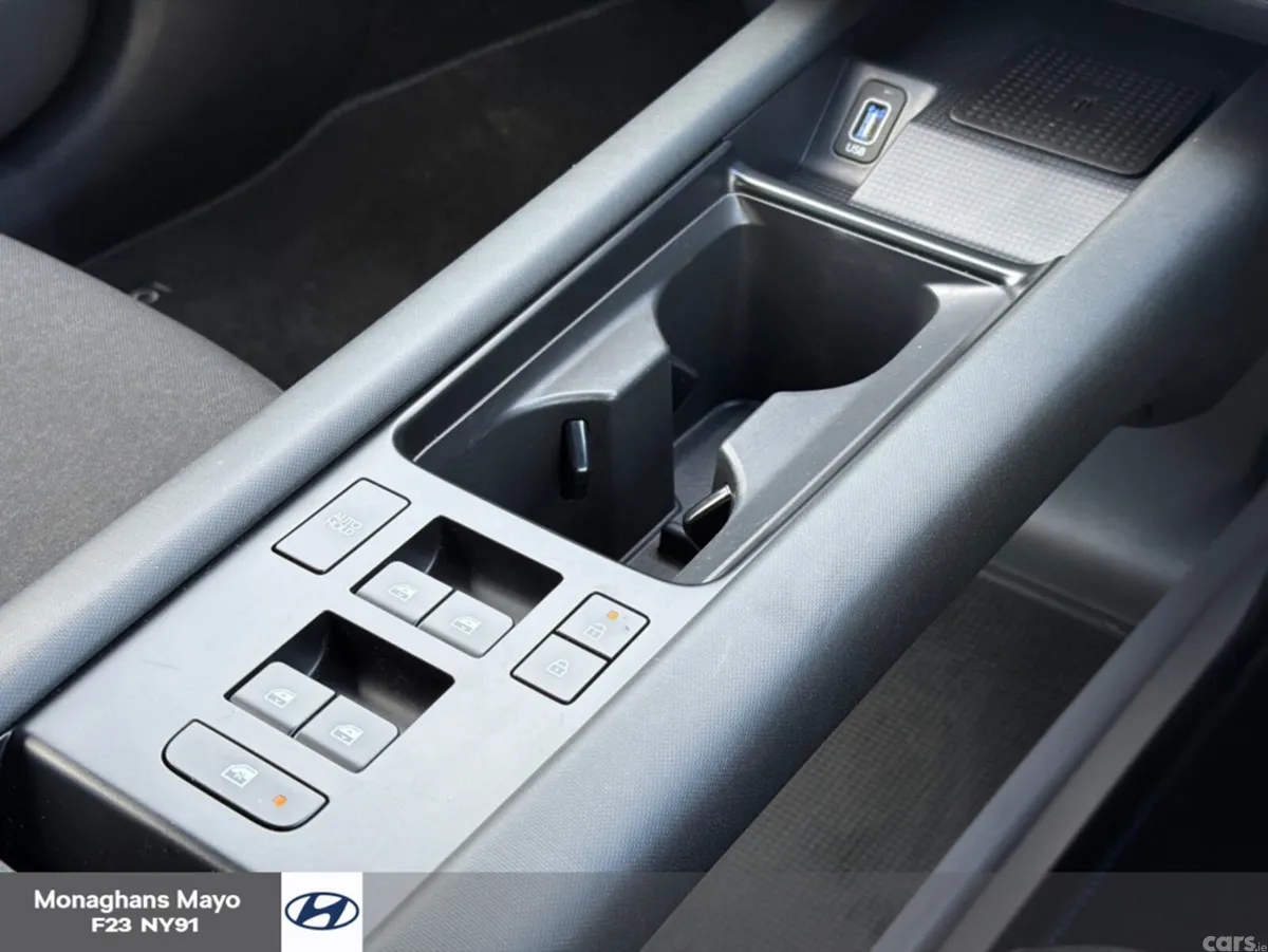 Hyundai IONIQ 6 Saloon, Electric, 2024, Black