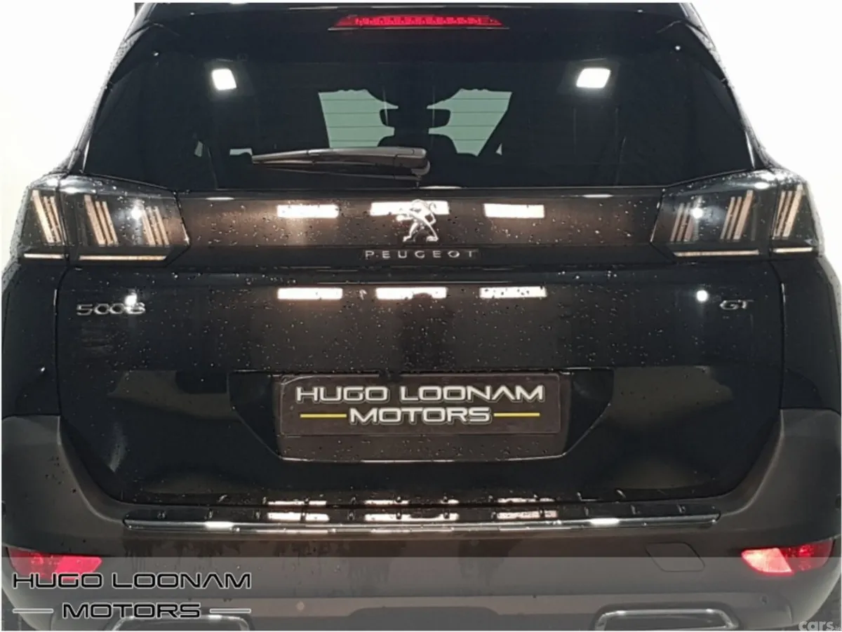 Peugeot 5008 MPV, Petrol, 2025, Black