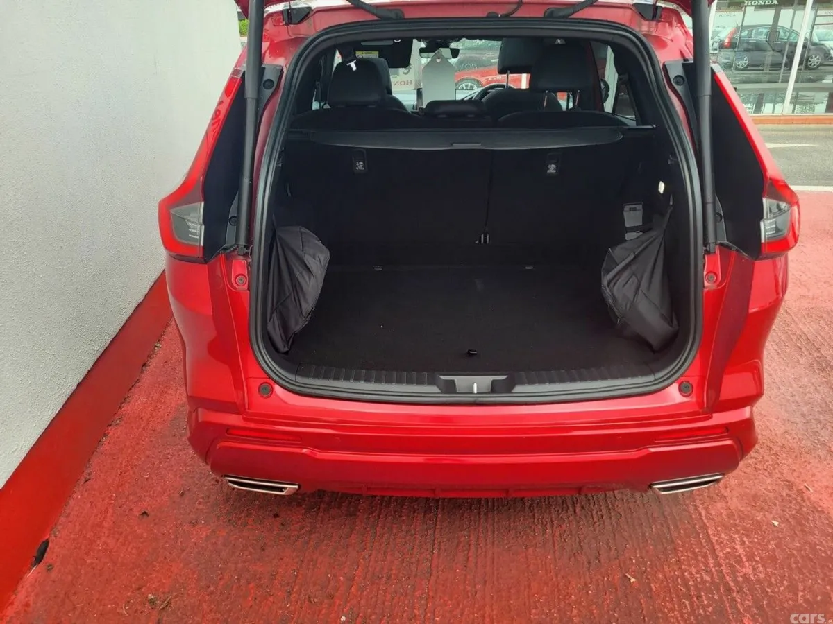 Honda CR-V SUV, Petrol Hybrid, 2024, Red