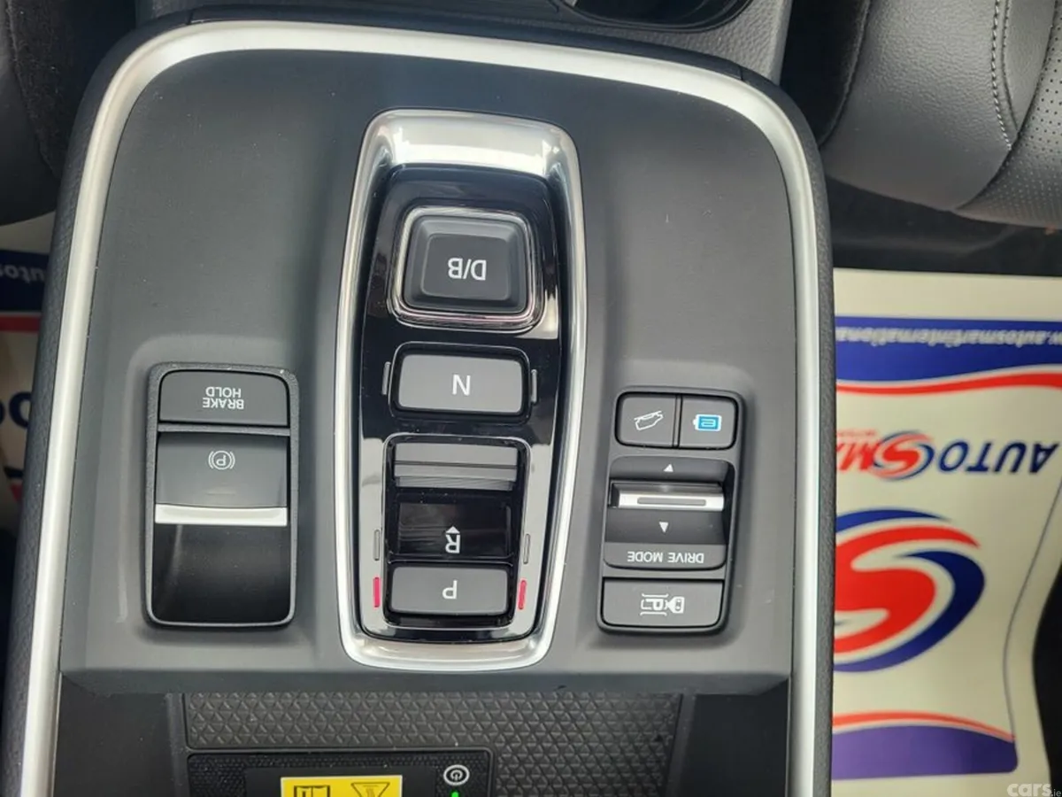 Honda CR-V SUV, Petrol Hybrid, 2024, Red