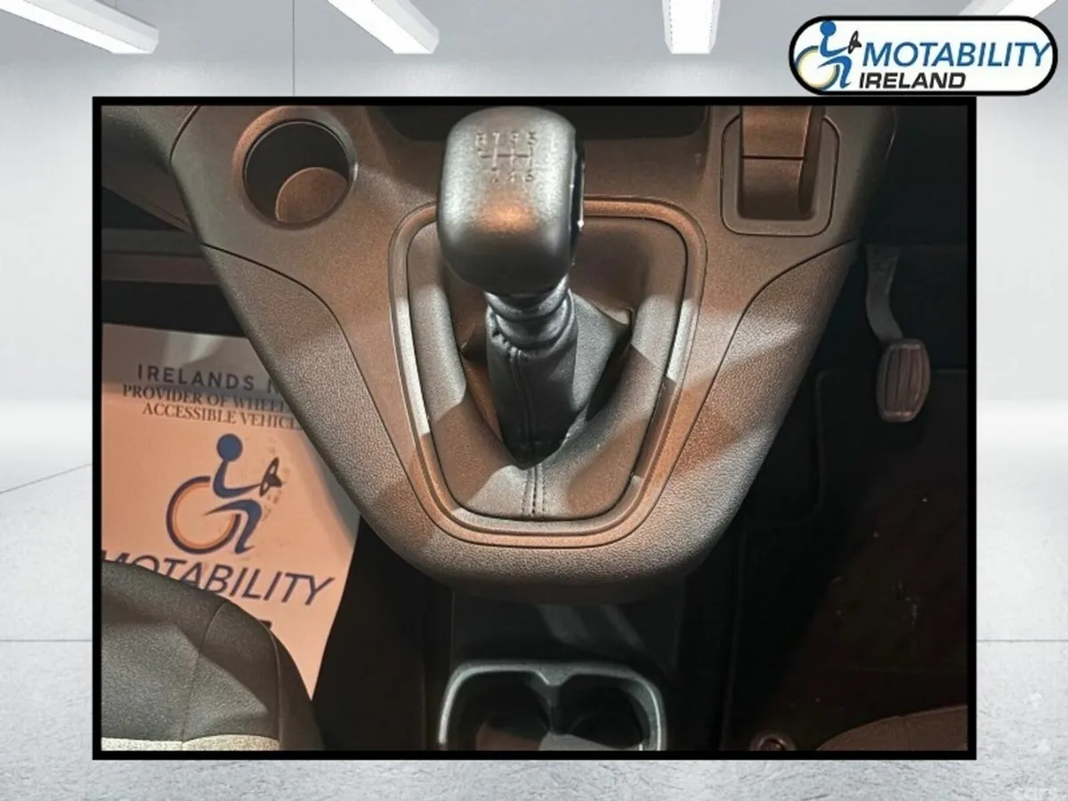 Citroen Berlingo Multispace MPV, Diesel, 2023, Grey