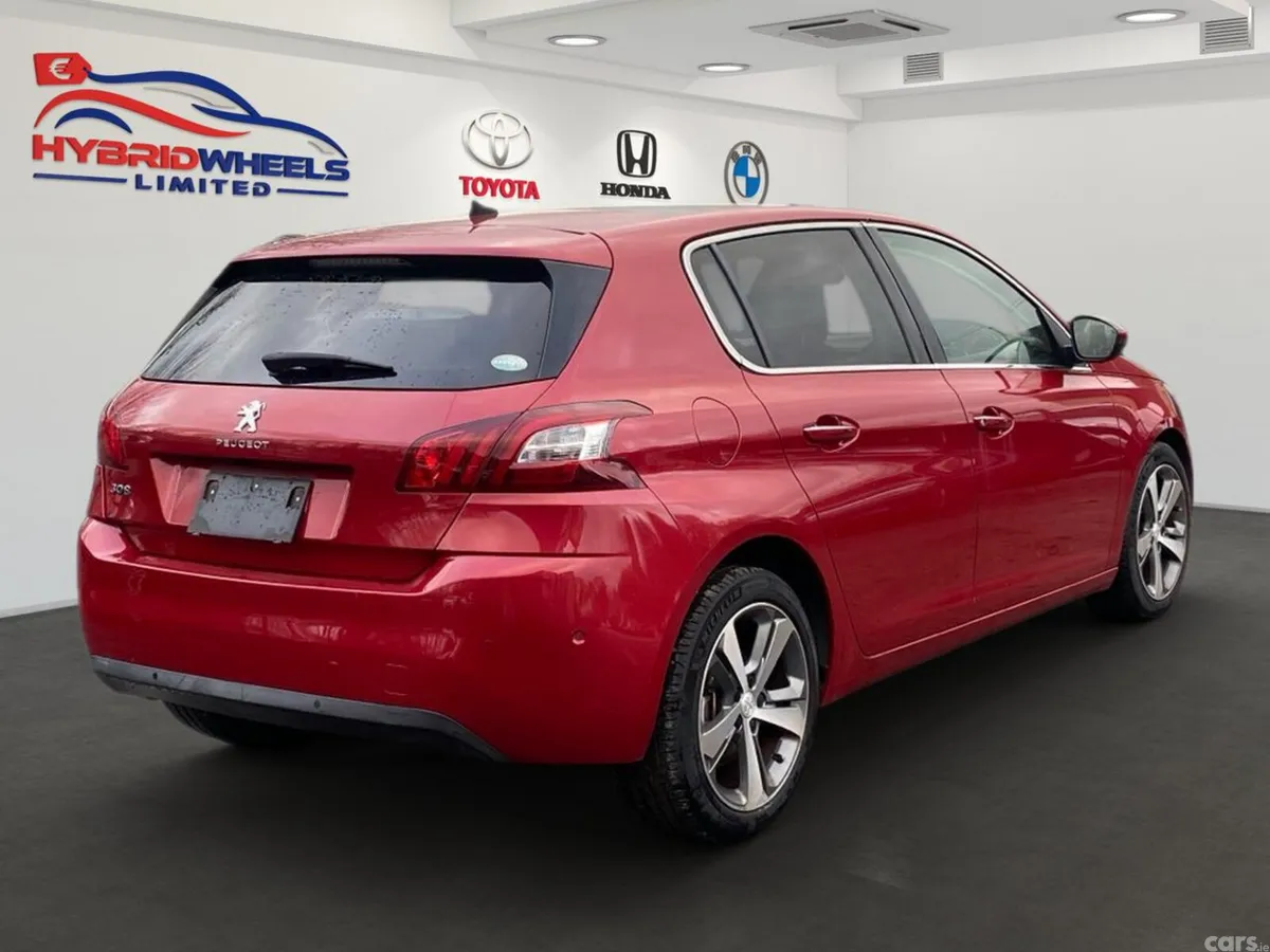 Peugeot 308 Estate, Petrol, 2015, Red