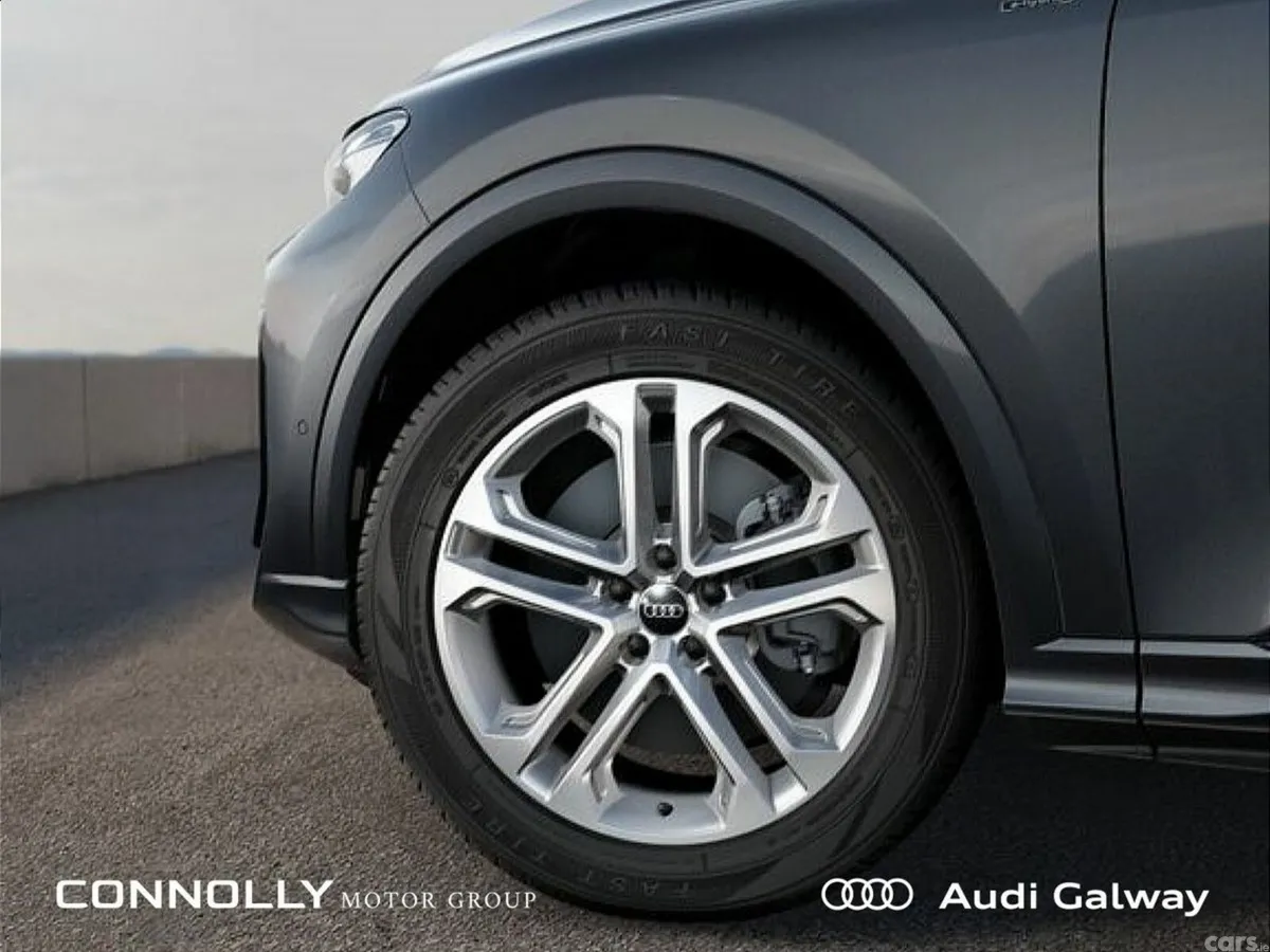 Audi Q5 SUV, Petrol Plug-in Hybrid, 2027, Grey