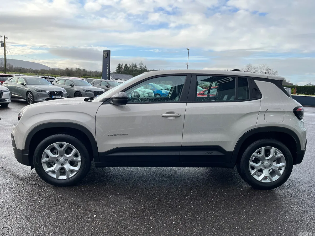 Jeep Avenger SUV, Petrol, 2025, Grey