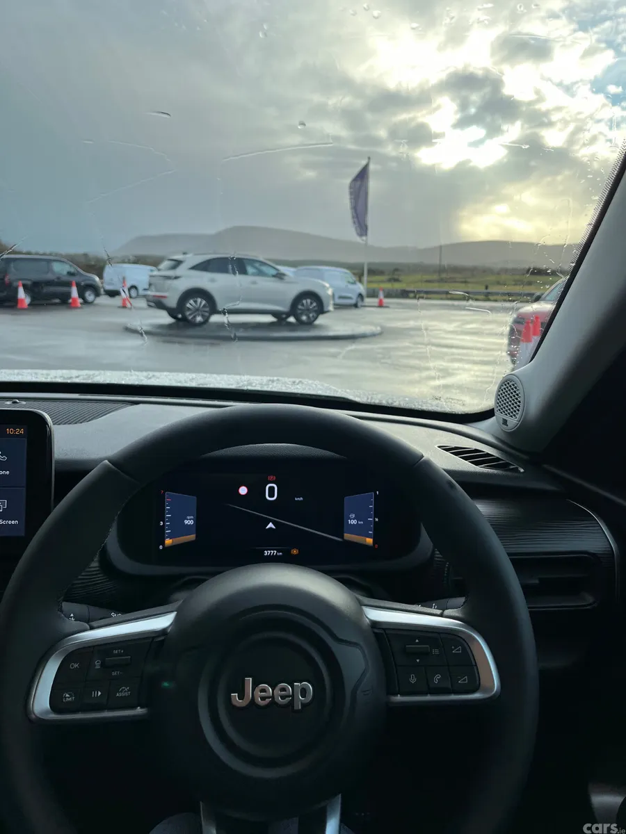 Jeep Avenger SUV, Petrol, 2025, Grey