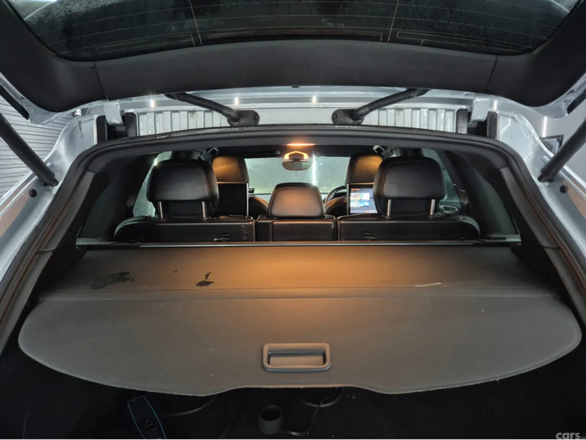 Porsche Cayenne SUV, Petrol Plug-in Hybrid, 2017, Silver