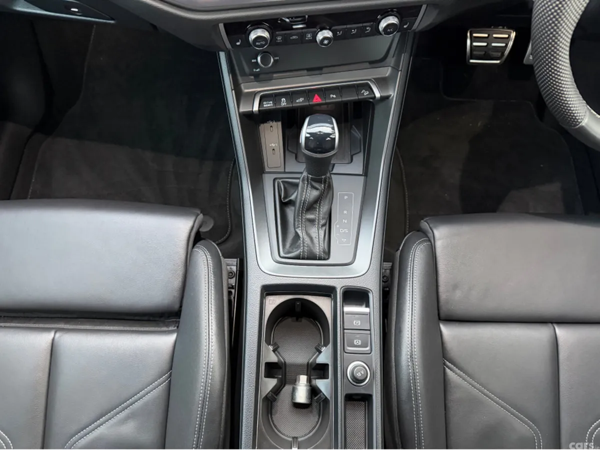 Audi Q3 Estate, Petrol Plug-in Hybrid, 2024, Grey