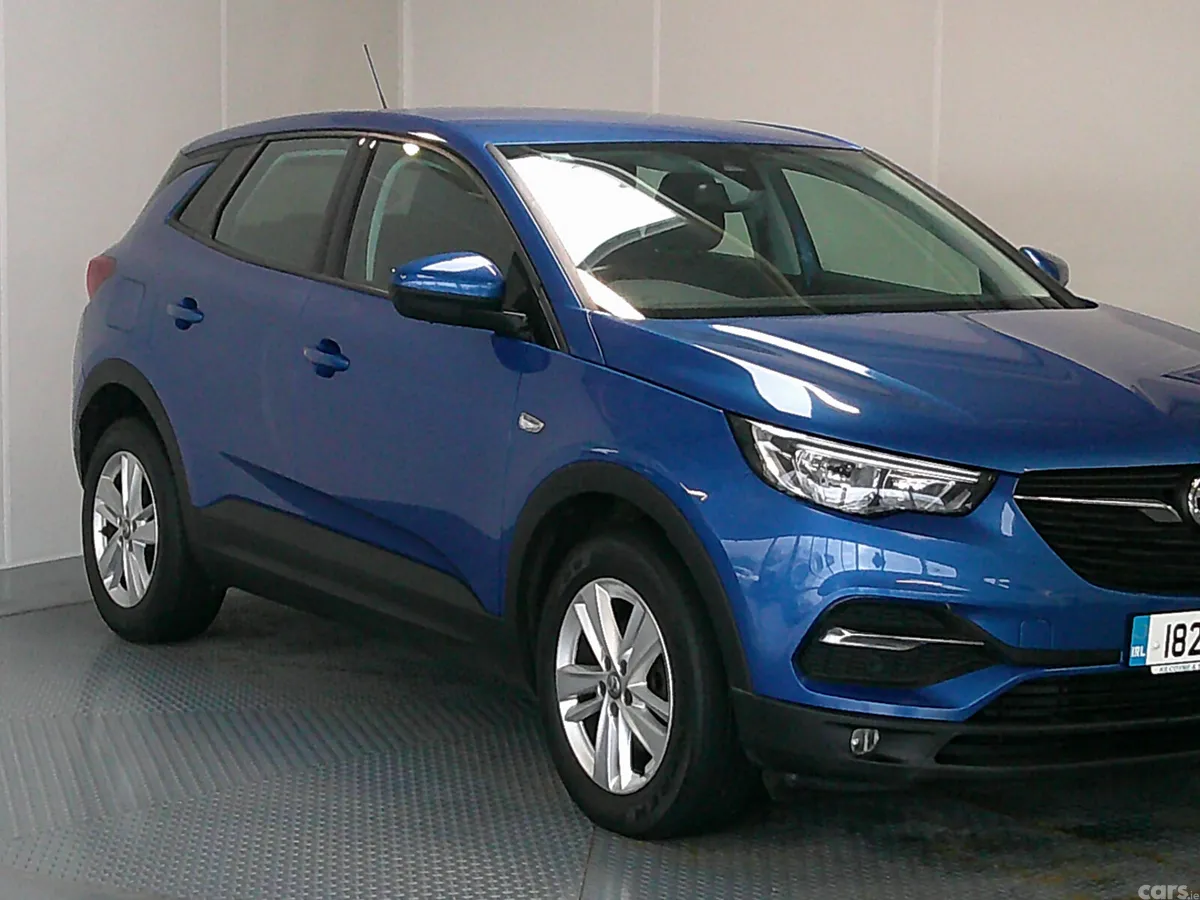 Vauxhall Grandland X Hatchback, Diesel, 2018, Blue