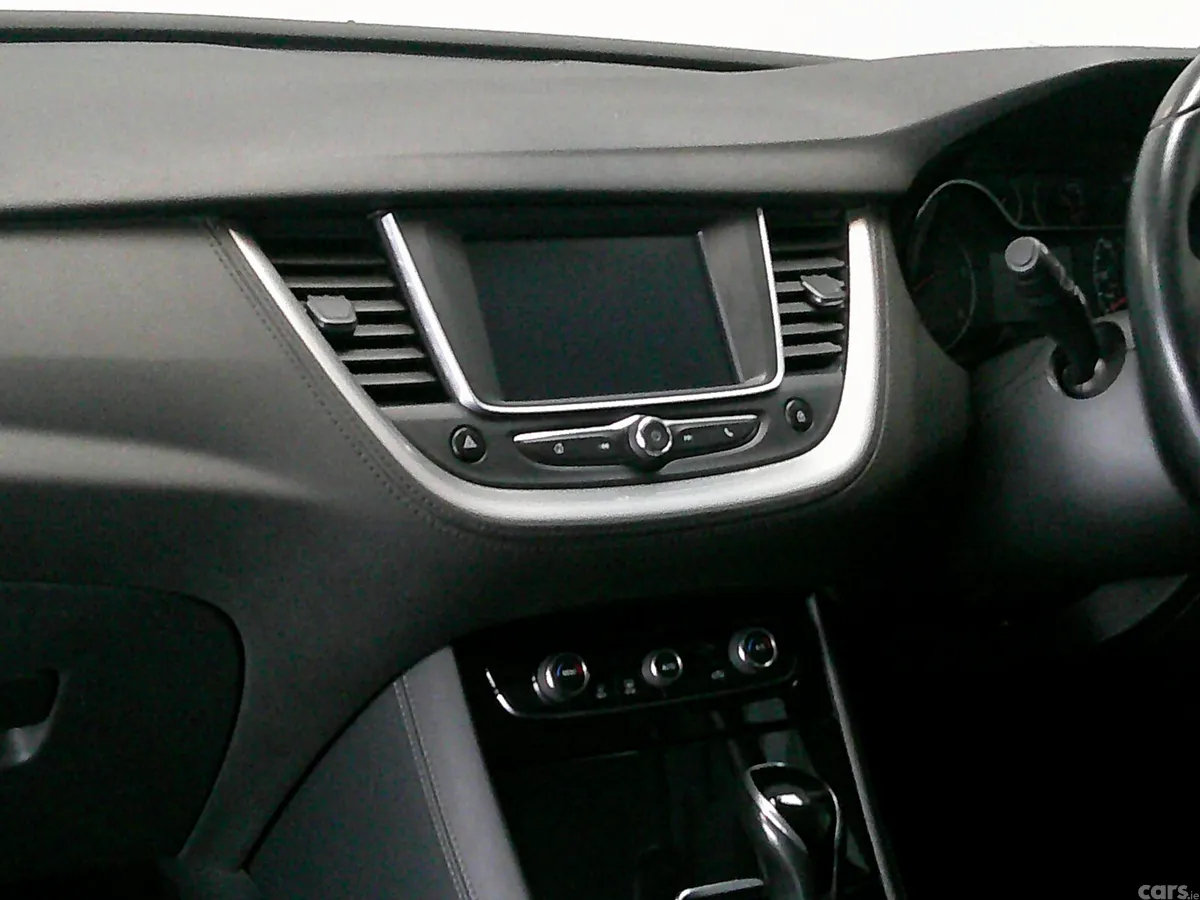 Vauxhall Grandland X Hatchback, Diesel, 2018, Blue