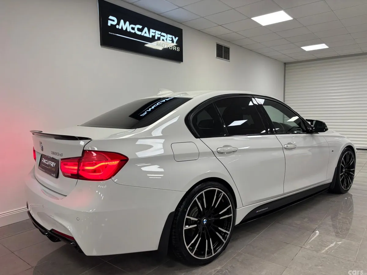 BMW 3-Series Saloon, Diesel, 2015, White