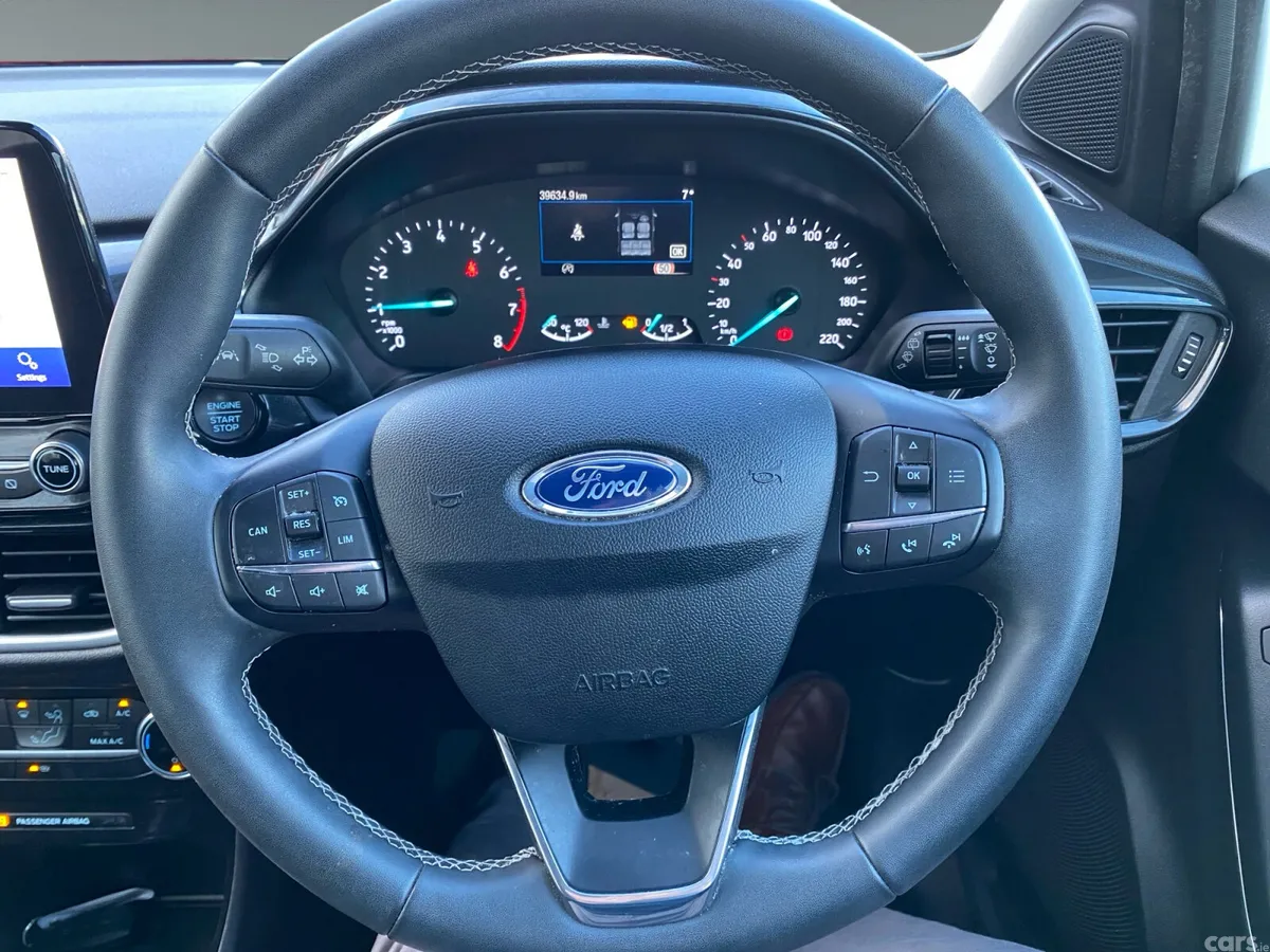 Ford Puma MPV, Petrol Hybrid, 2022, White