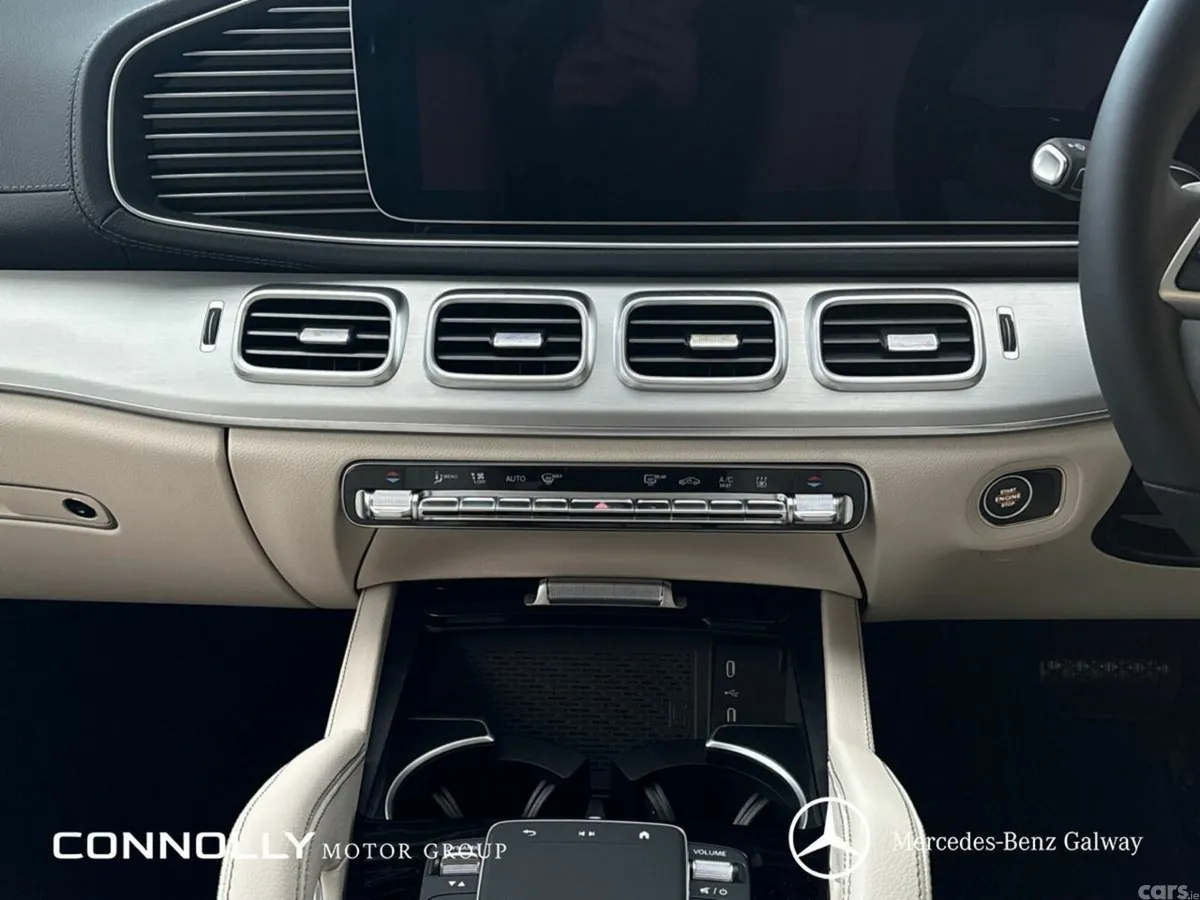 Mercedes-Benz GLE SUV, Diesel Plug-in Hybrid, 2027, Black
