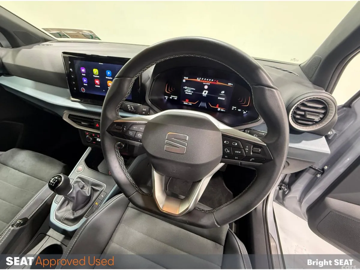 SEAT Arona Hatchback, Petrol, 2025, Grey
