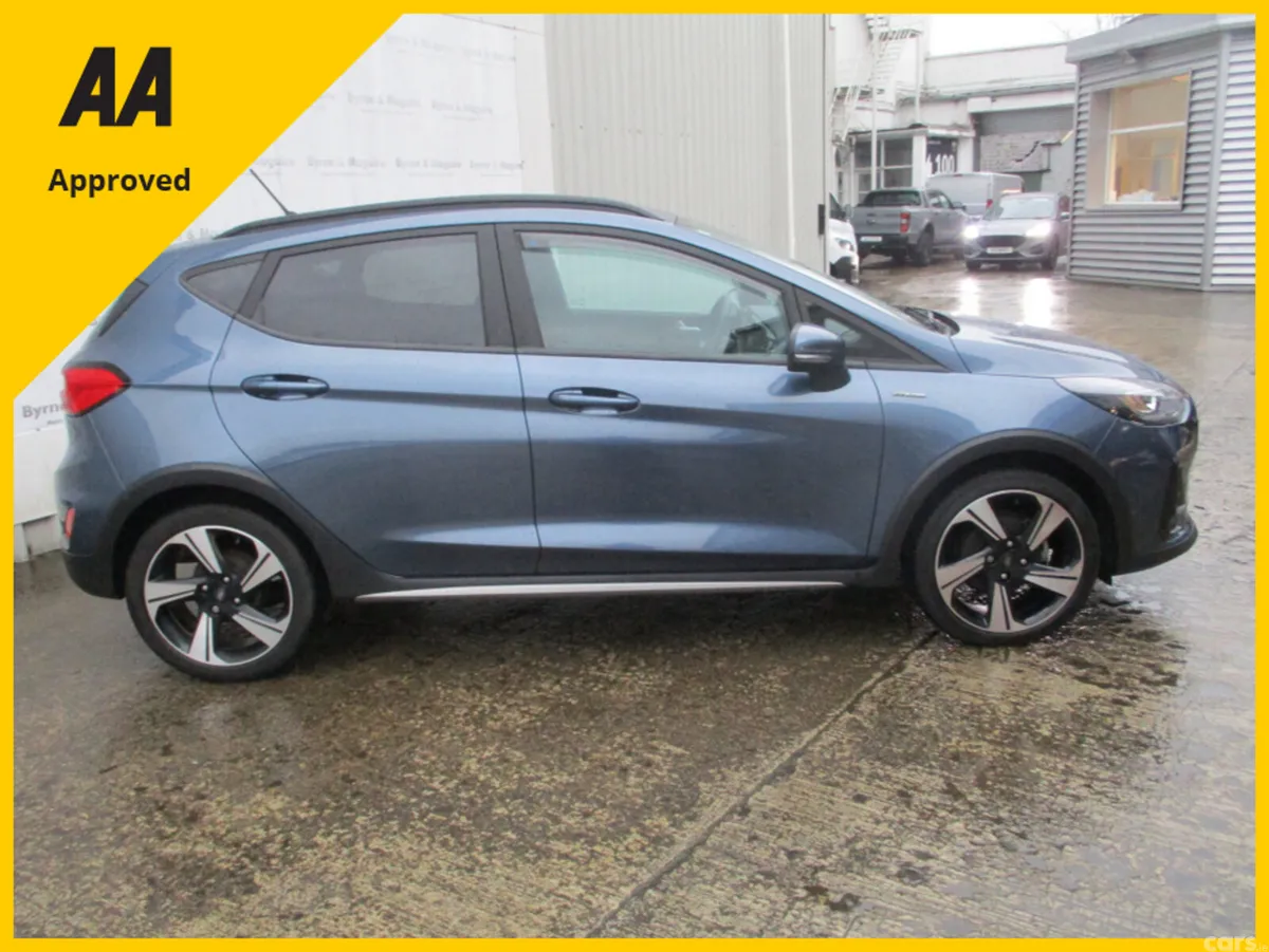 Ford Fiesta Hatchback, Petrol, 2023, Blue