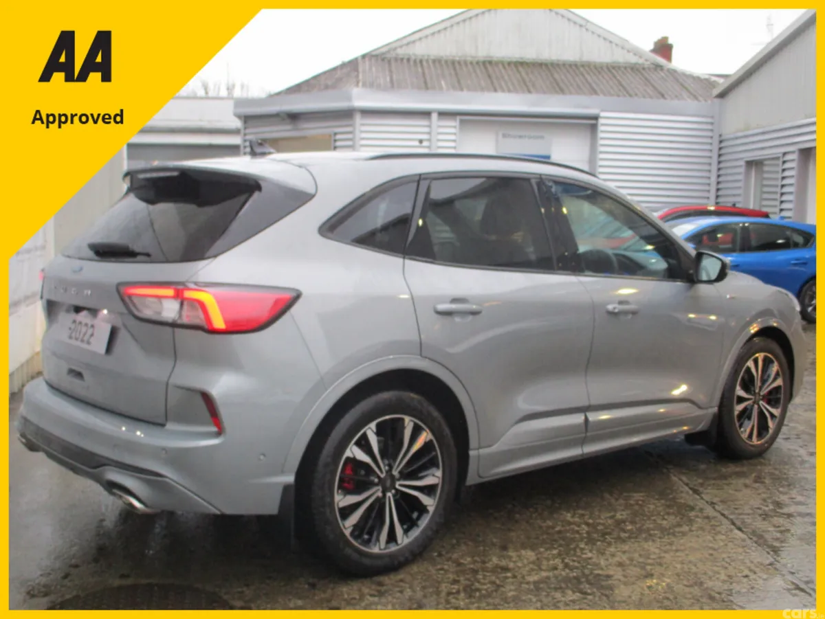 Ford Kuga Hatchback, Diesel, 2022, Silver