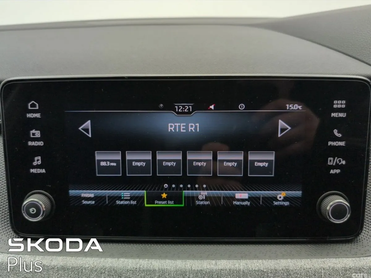 Skoda Scala Hatchback, Petrol, 2025, Grey