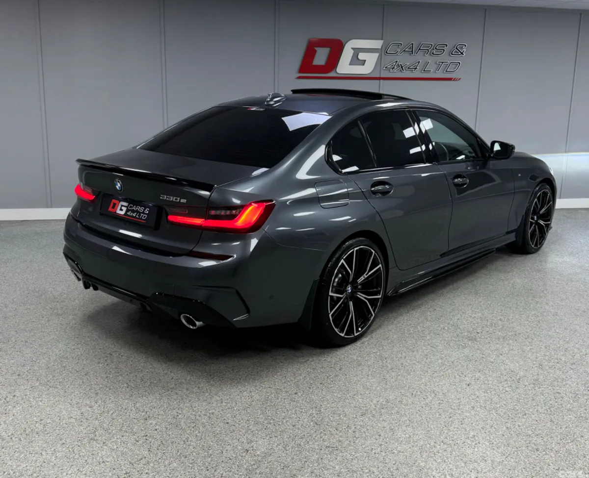 BMW 3-Series Saloon, Petrol Hybrid, 2020, Grey