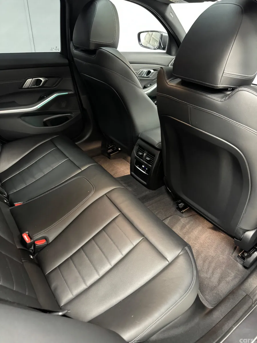 BMW 3-Series Saloon, Petrol Hybrid, 2020, Grey