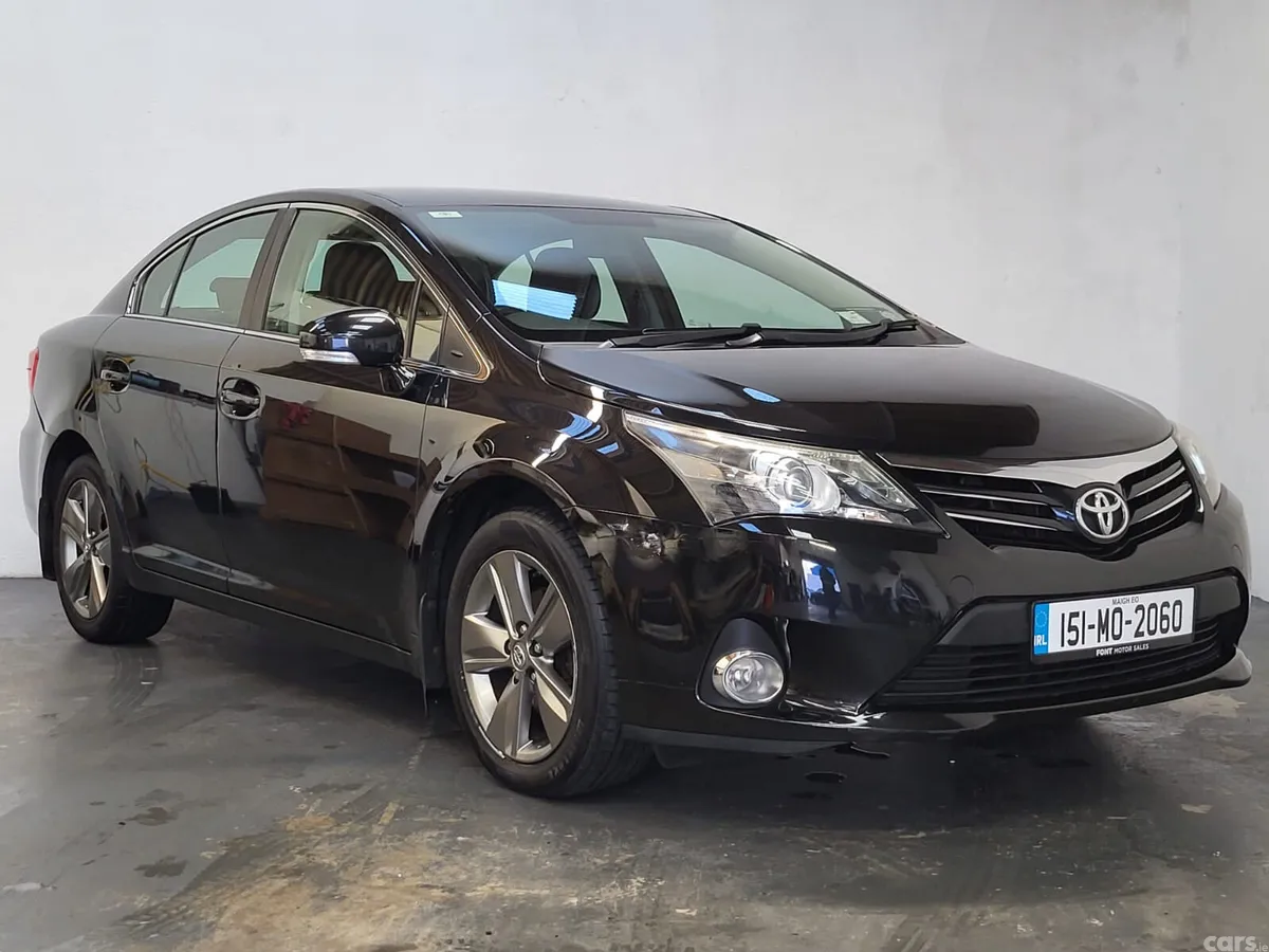 Toyota Avensis Saloon, Diesel, 2015, Black