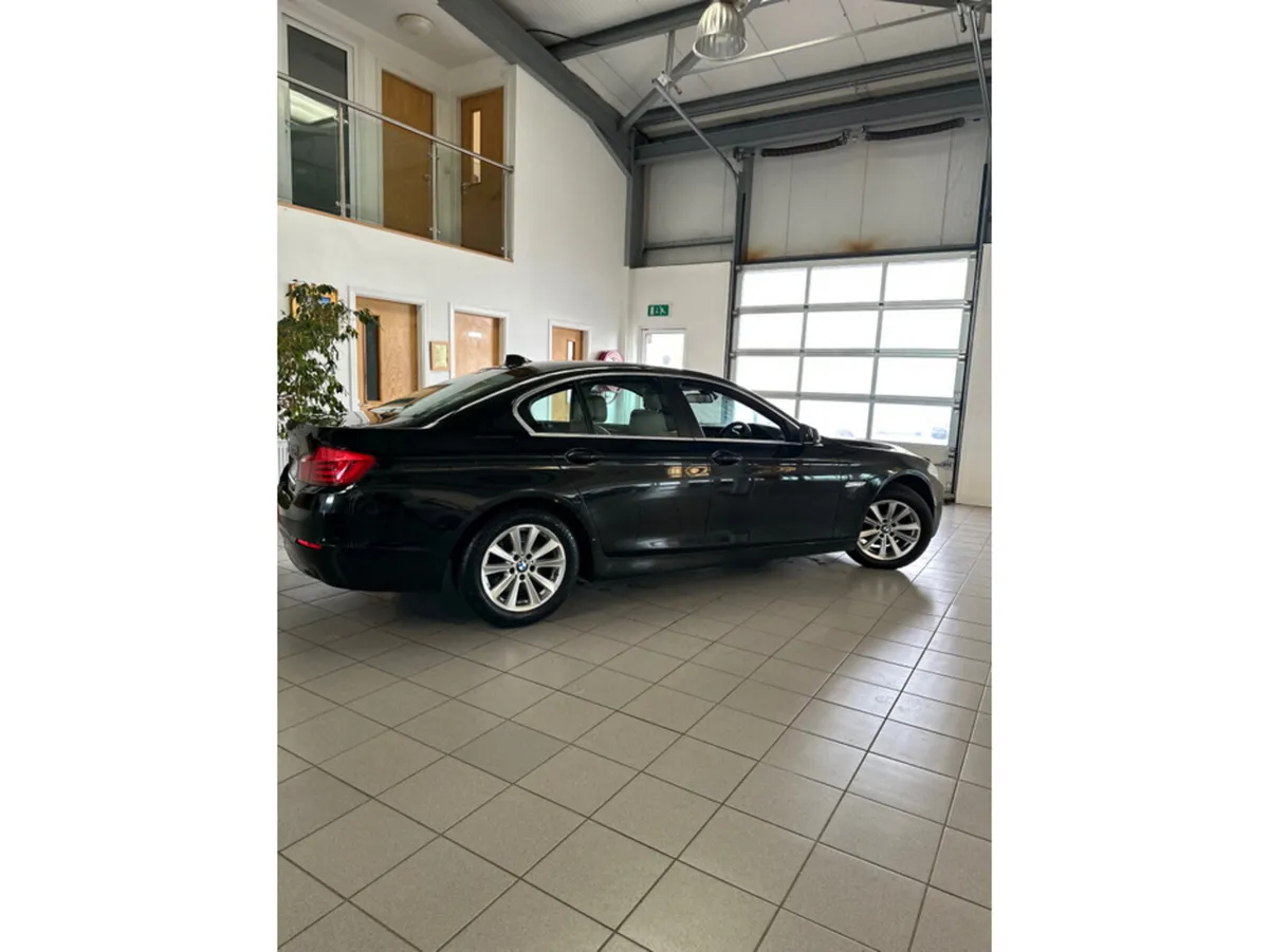 BMW 5-Series Saloon, Diesel, 2012, Black