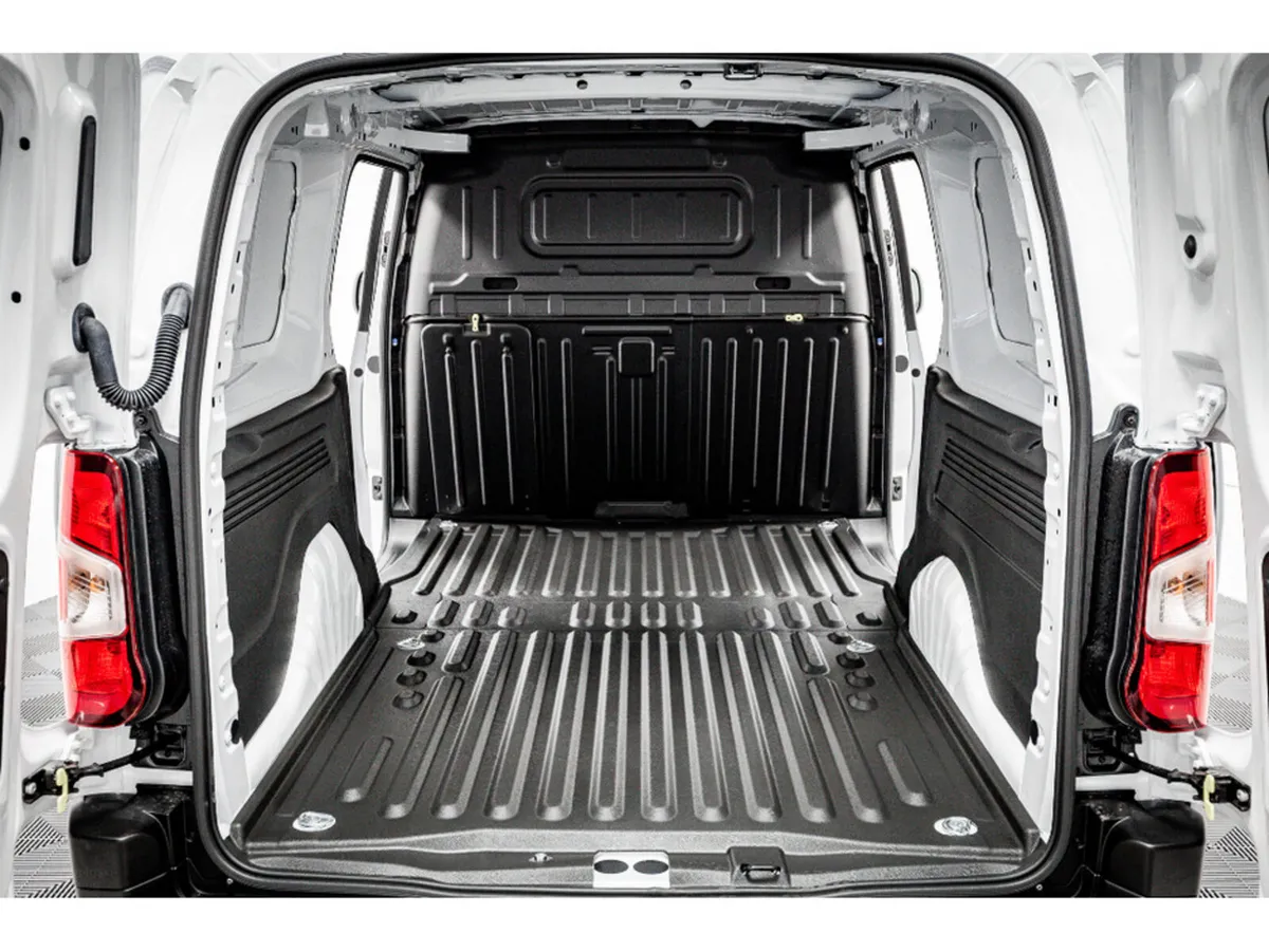 Peugeot Partner Van, Diesel, 2026, White