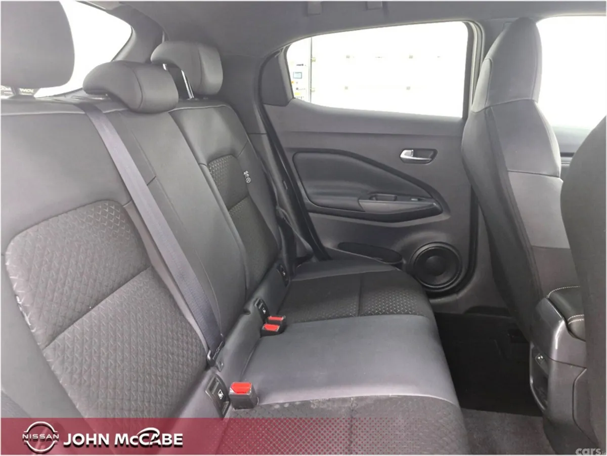 Nissan Juke MPV, Petrol, 2024, White