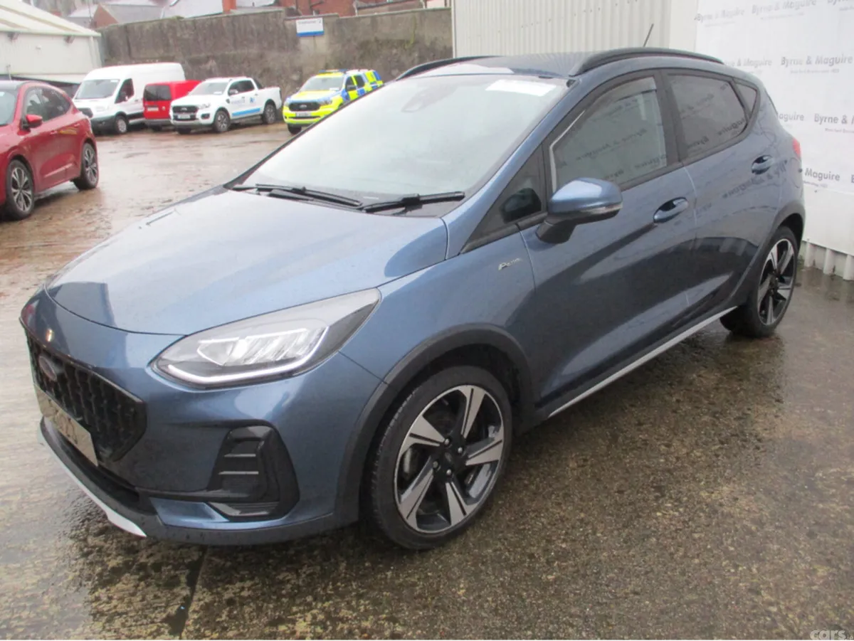 Ford Fiesta Hatchback, Petrol, 2023, Blue