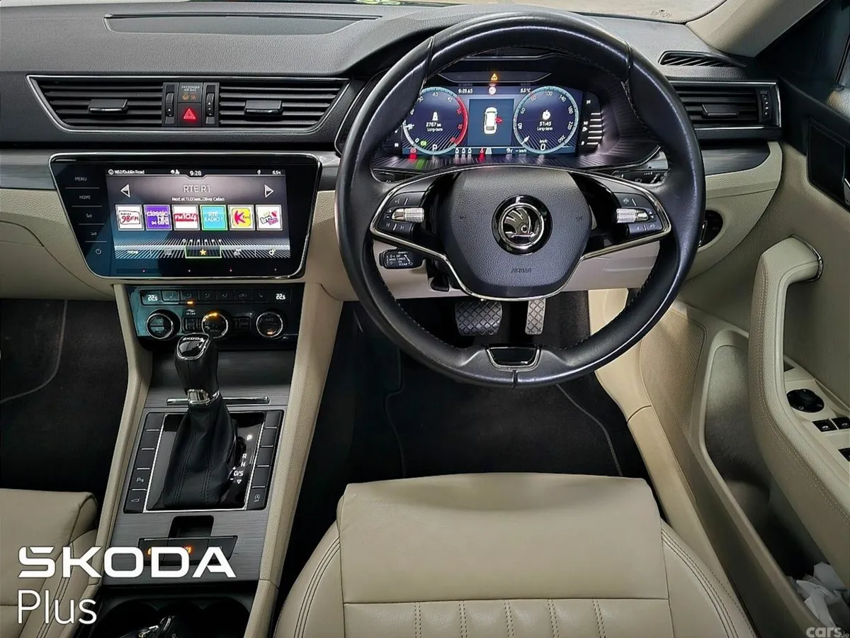 Skoda Superb Estate, Diesel, 2023, Blue