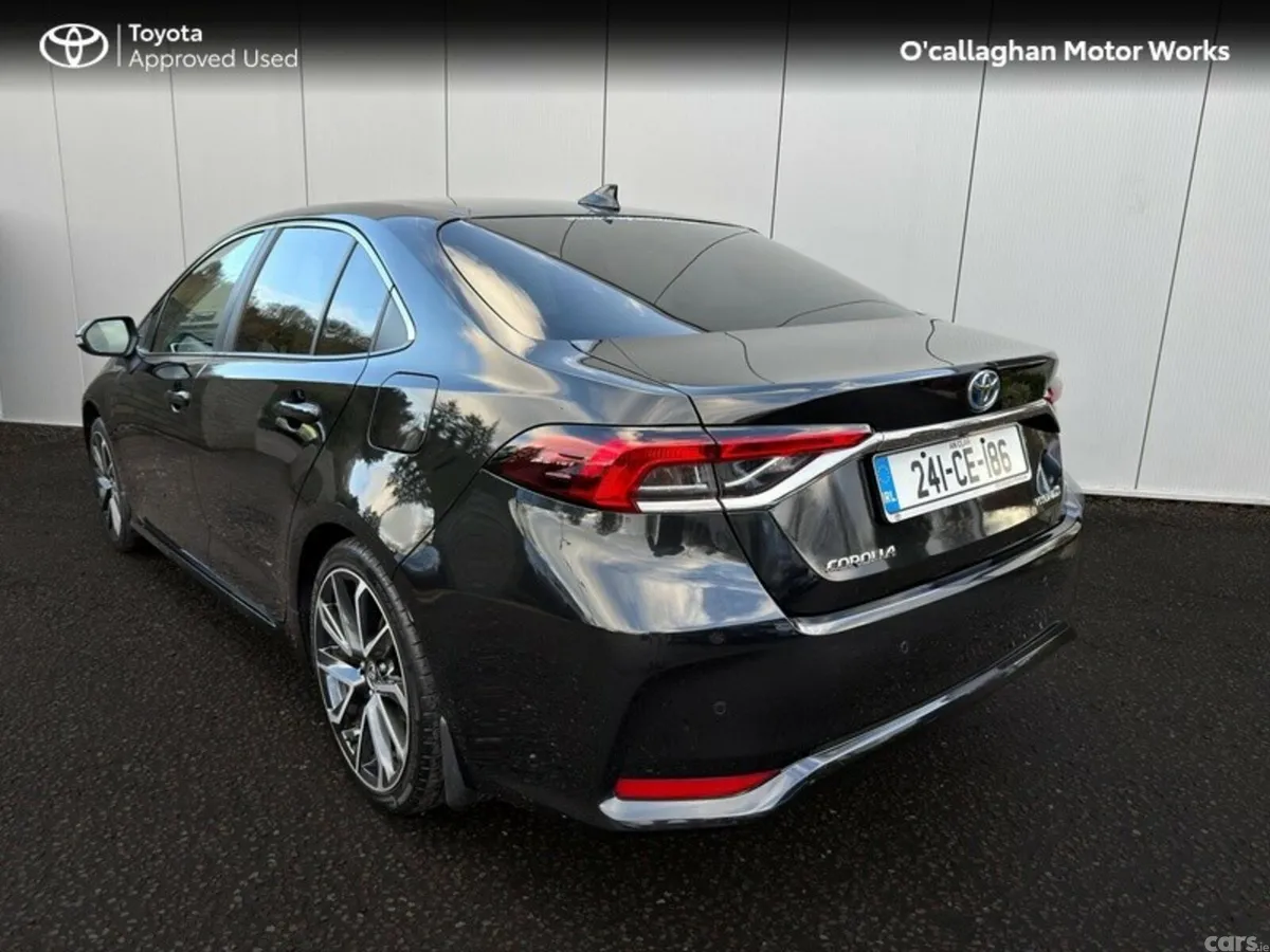Toyota Corolla Saloon, Petrol Hybrid, 2024, Black