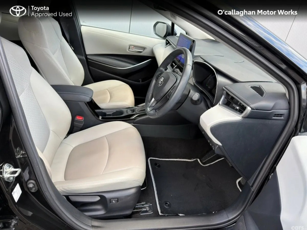 Toyota Corolla Saloon, Petrol Hybrid, 2024, Black