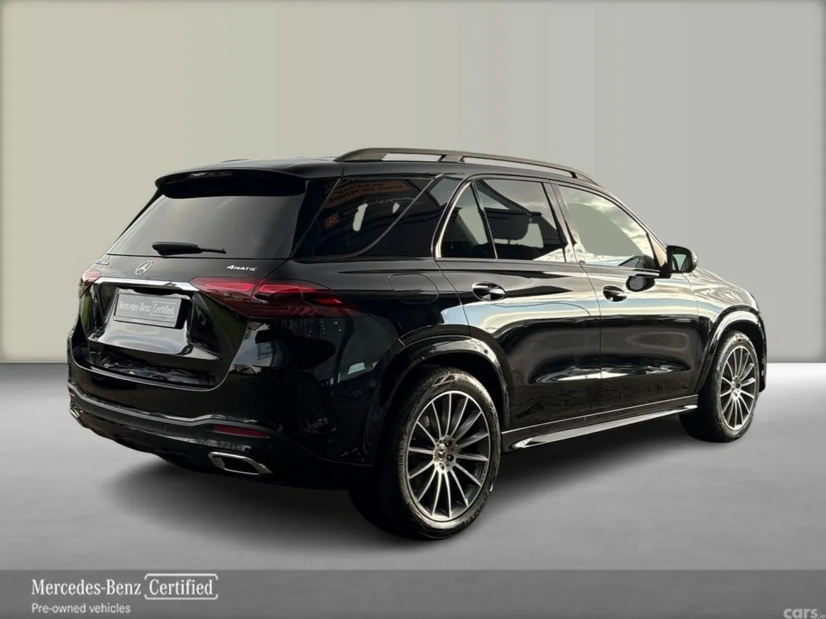 Mercedes-Benz GLE SUV, Diesel Plug-in Hybrid, 2027, Black