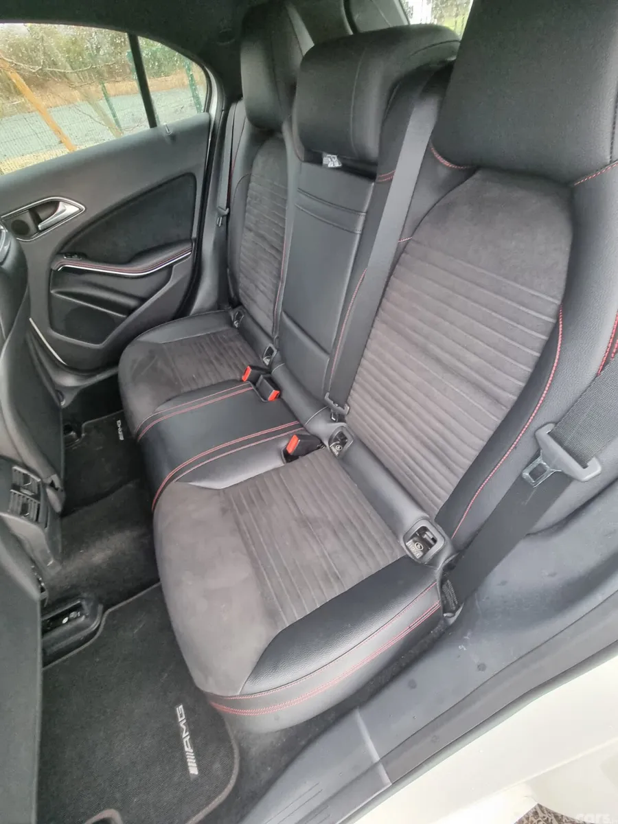 Mercedes-Benz A-Class Hatchback, Petrol, 2014, White