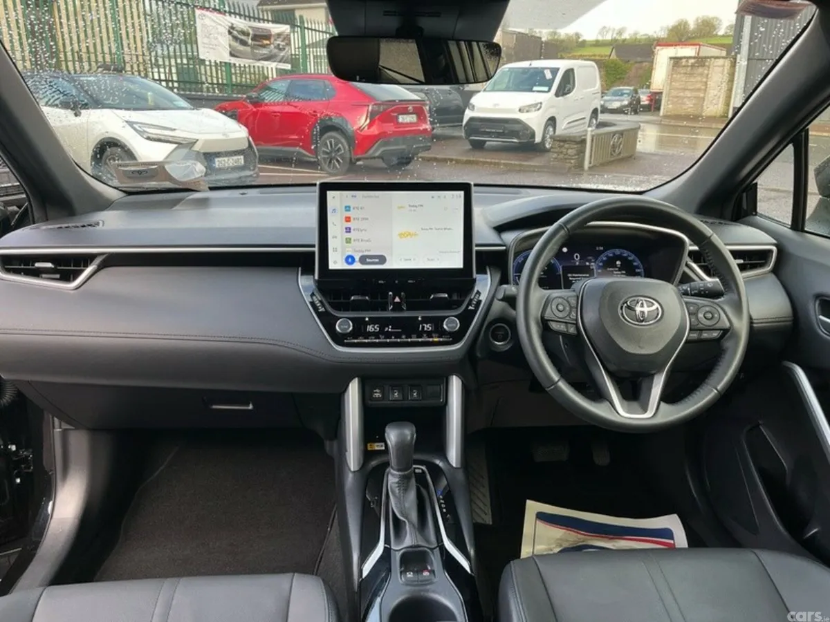 Toyota Corolla Cross SUV, Petrol Hybrid, 2024, Black