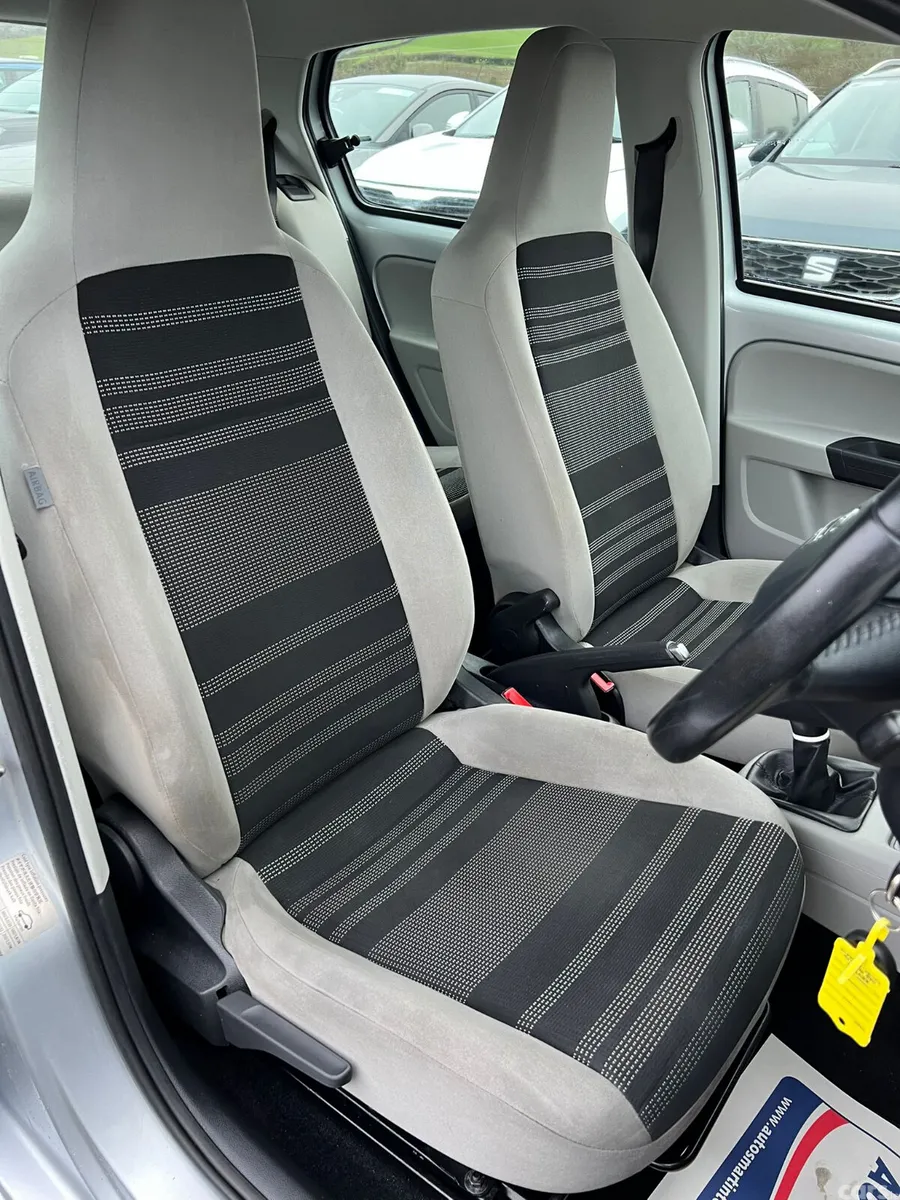 SEAT Mii Hatchback, Petrol, 2015, Silver