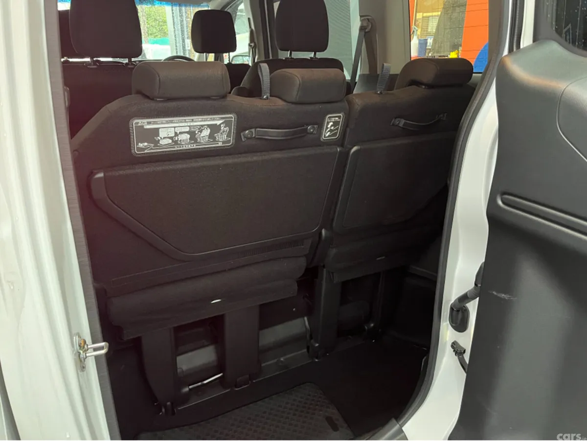 Honda Stepwagon MPV, Petrol Hybrid, 2020, White