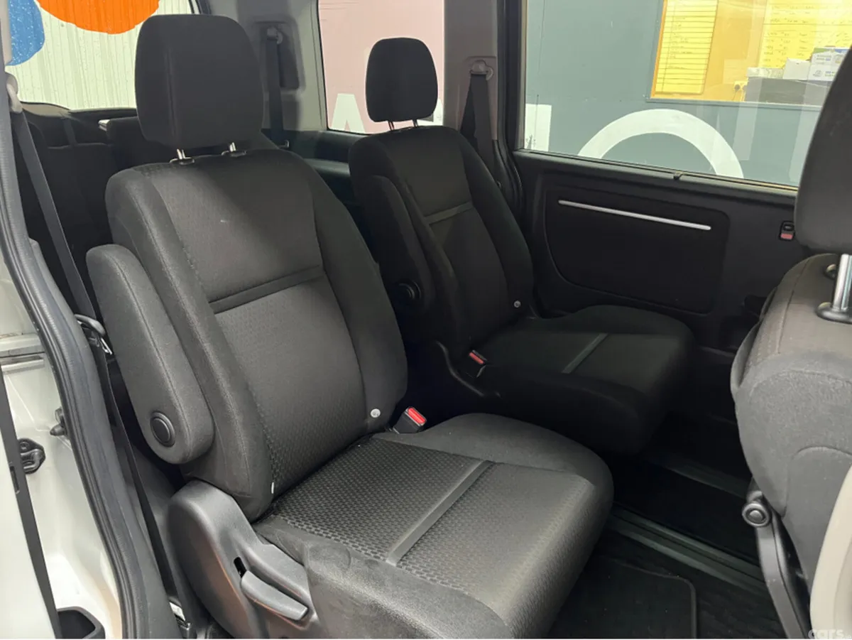 Honda Stepwagon MPV, Petrol Hybrid, 2020, White