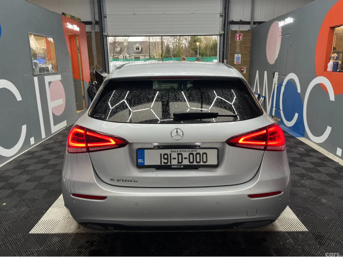 Mercedes-Benz A-Class Hatchback, Diesel, 2019, Silver