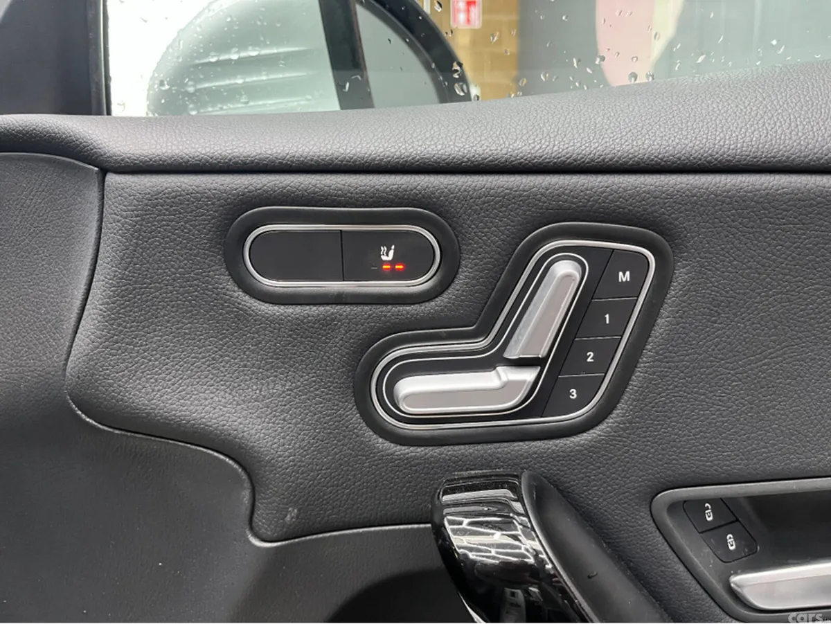 Mercedes-Benz A-Class Hatchback, Diesel, 2019, Silver