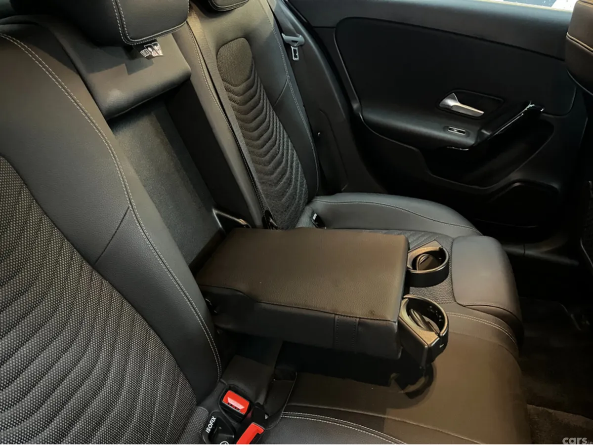 Mercedes-Benz A-Class Hatchback, Diesel, 2019, Silver