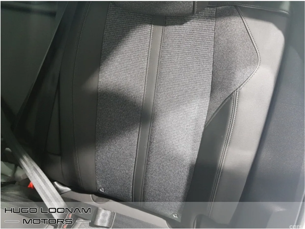 Peugeot 3008 MPV, Diesel, 2020, White