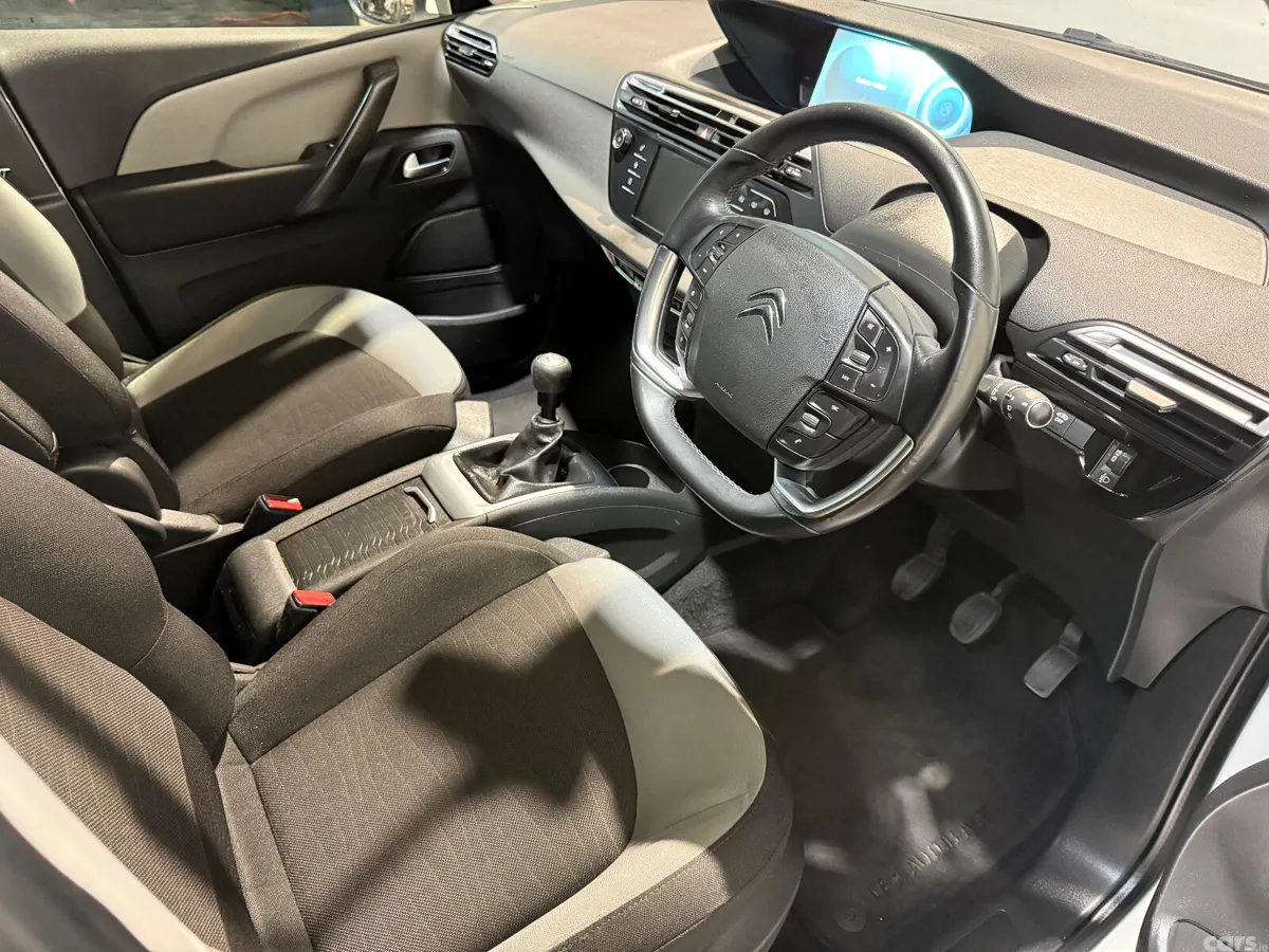 Citroen C4 Hatchback, Diesel, 2016, White