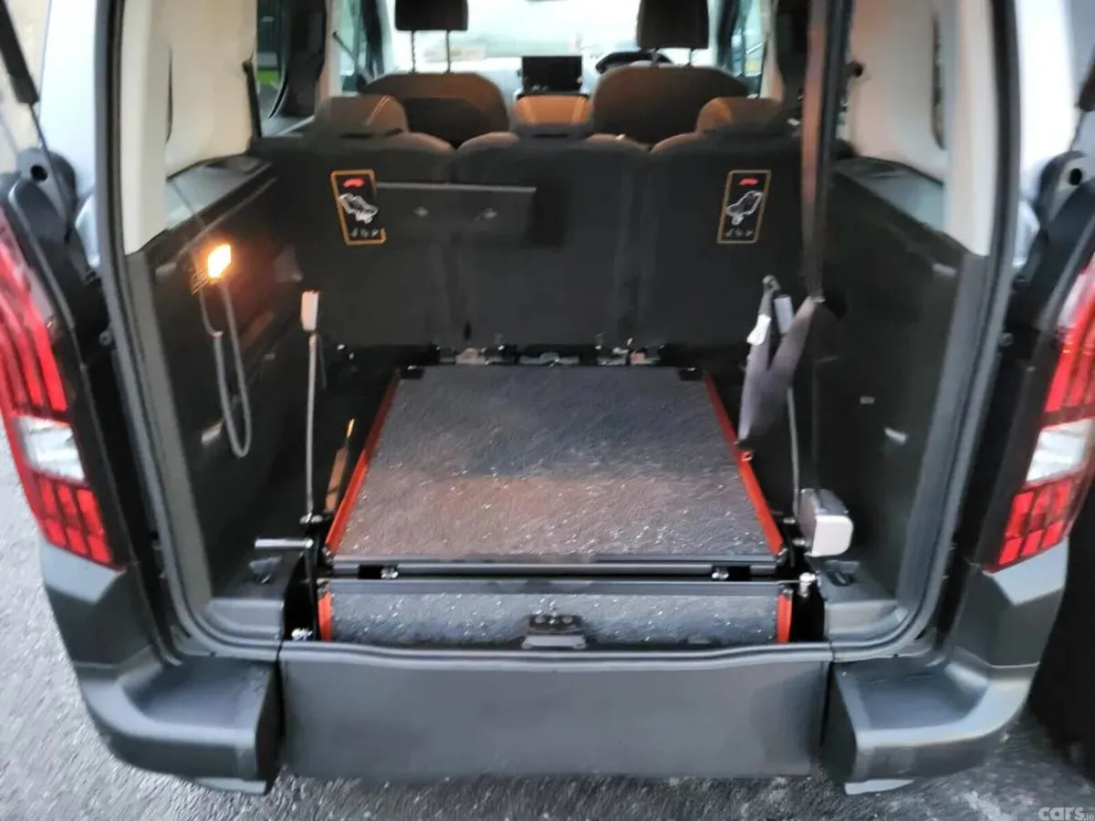 Peugeot Rifter MPV, Diesel, 2026, Grey