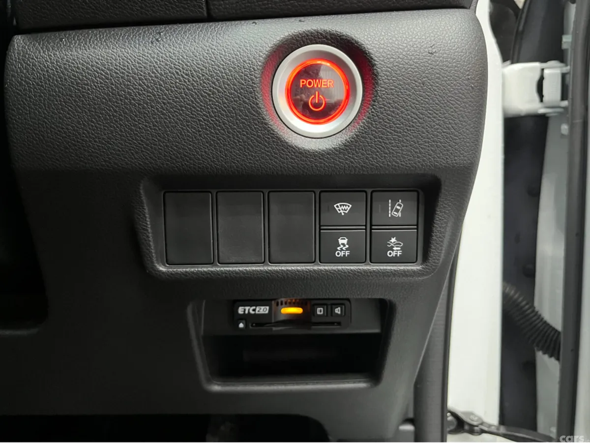 Honda CR-V SUV, Petrol Hybrid, 2022, White