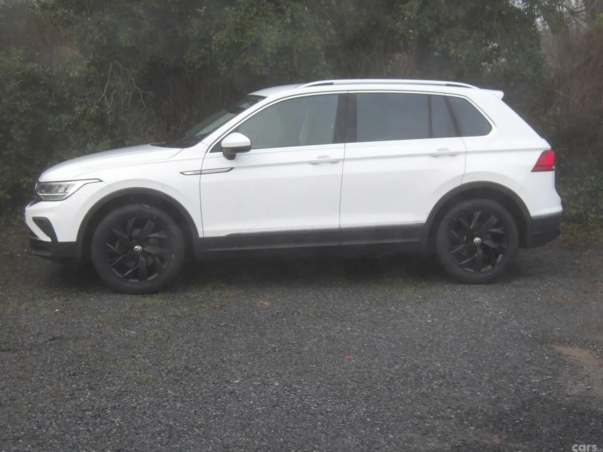 Volkswagen Tiguan SUV, Diesel, 2022, White